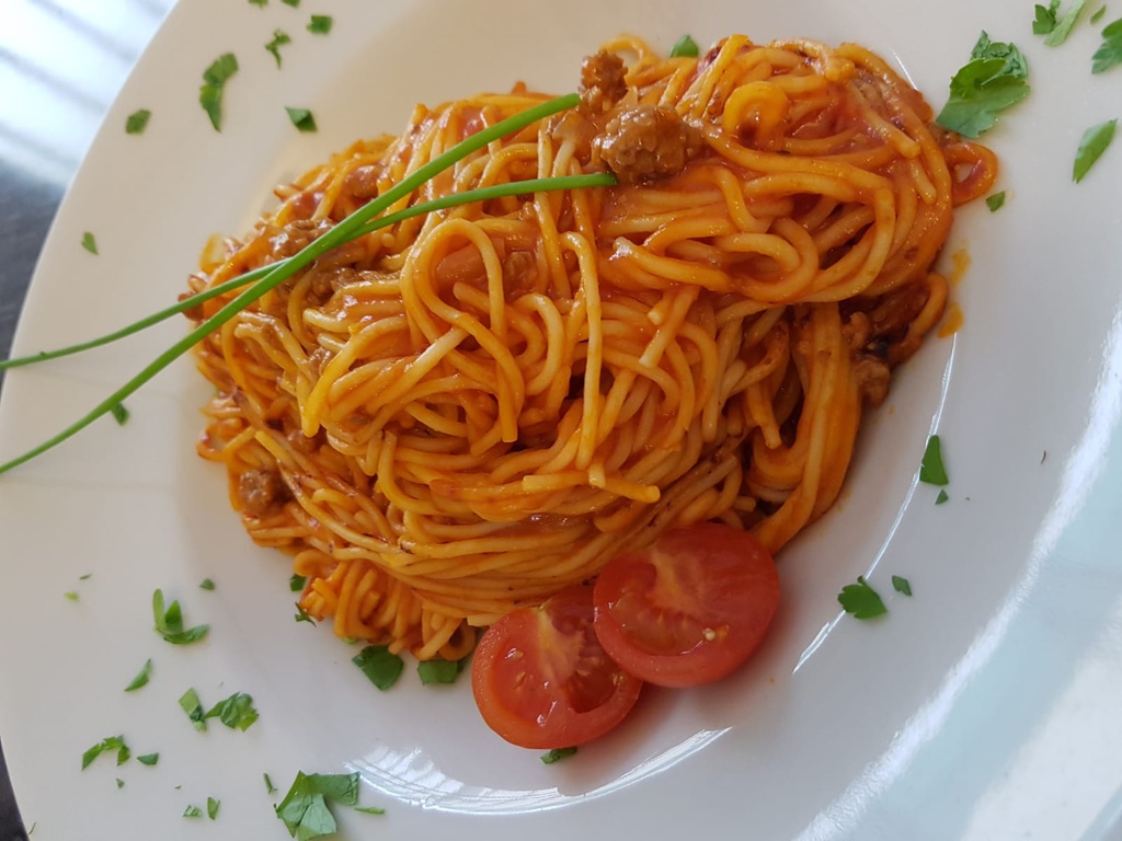 SPAGHETTI BOLOGNESE