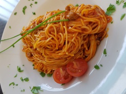 SPAGHETTI BOLOGNESE