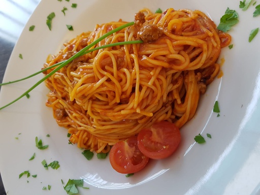 SPAGHETTI BOLOGNESE